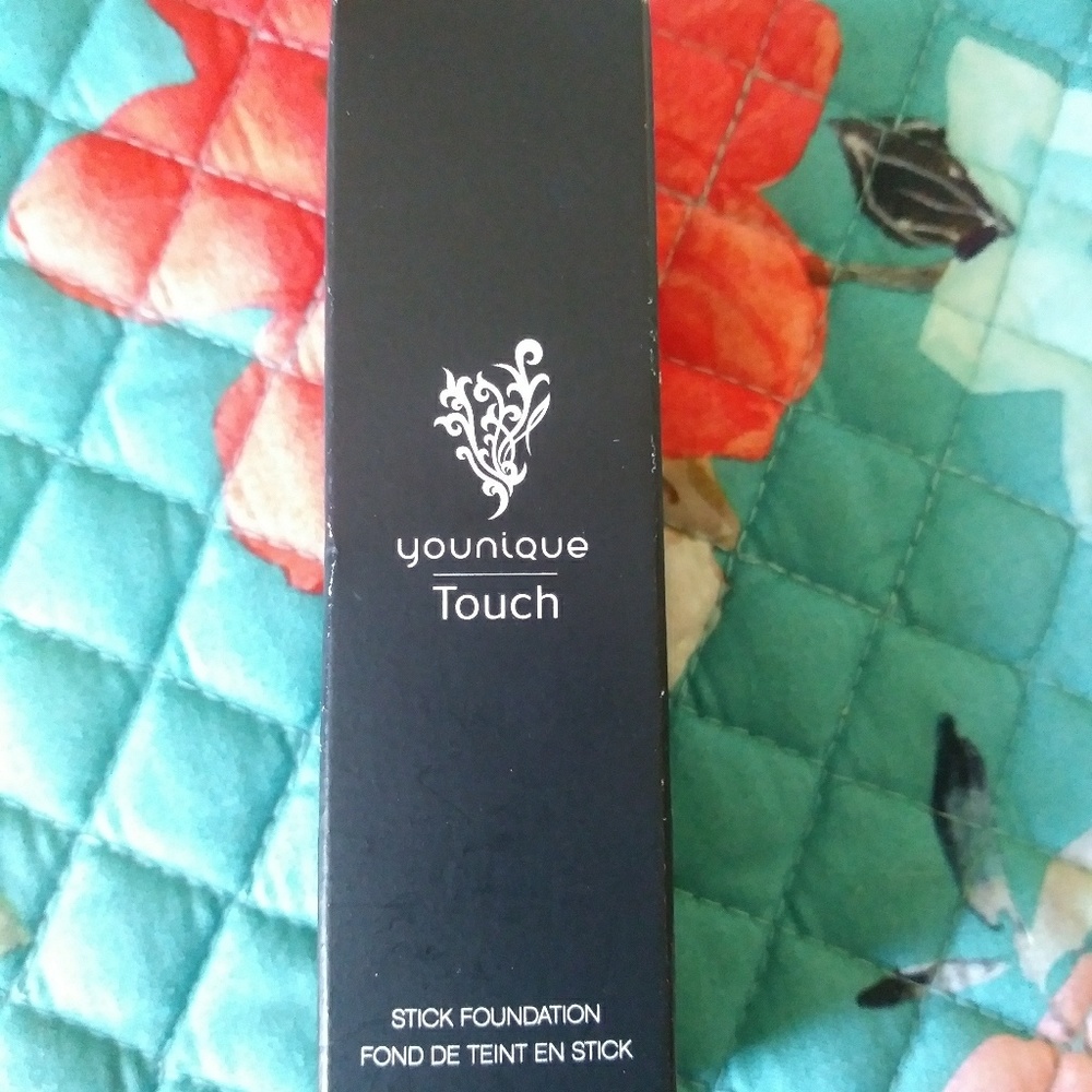 Younique Touch Stick Foundation-Organza